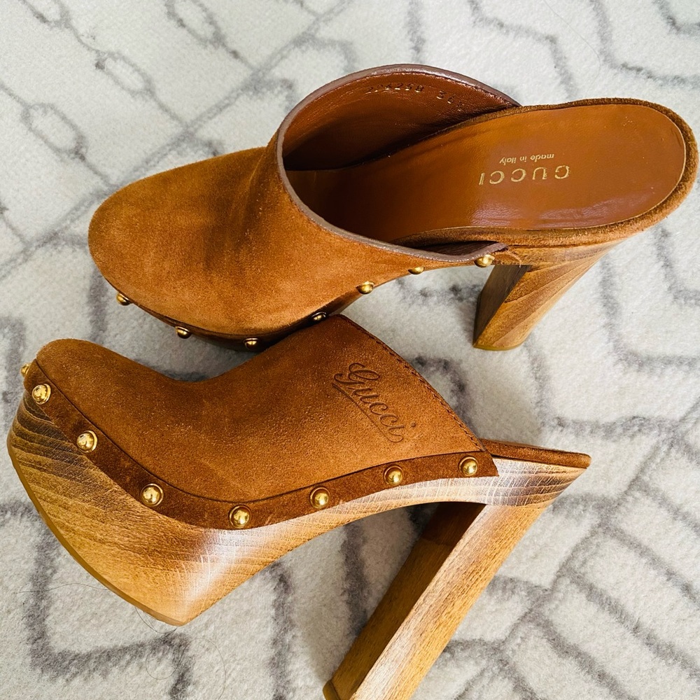 Gucci heels in excellent condition ready for new owner